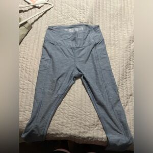 Victoria’s Secret blue cropped leggings